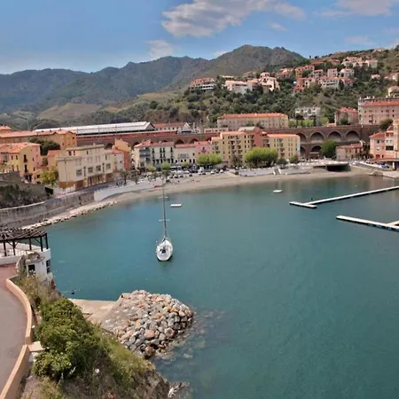 Colorful With Balcony Or Terrace 500m From The Sea Appartamento Cerbère