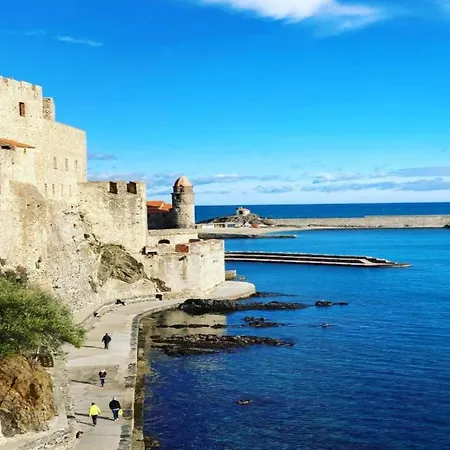 Colorful With Balcony Or Terrace 500m From The Sea * Cerbère
