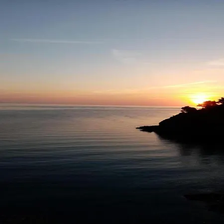 Colorful With Balcony Or Terrace 500m From The Sea Appartamento